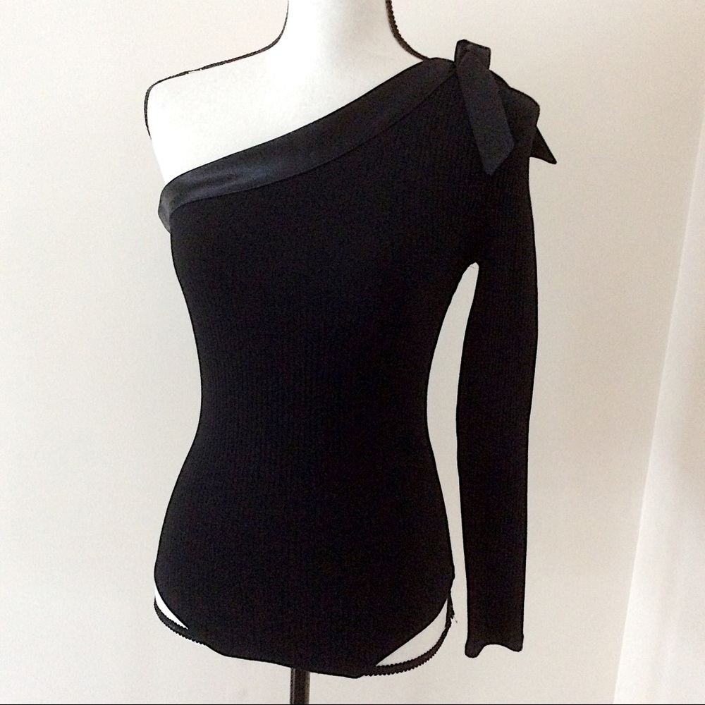 One Shoulder Bodysuit Sz S